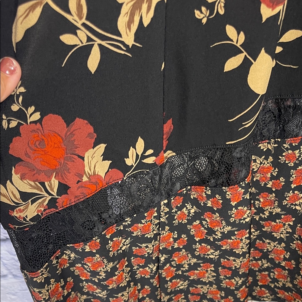Torrid Floral Asymmetrical Hem Dress short sleeve boho size 3 - Picture 13 of 14